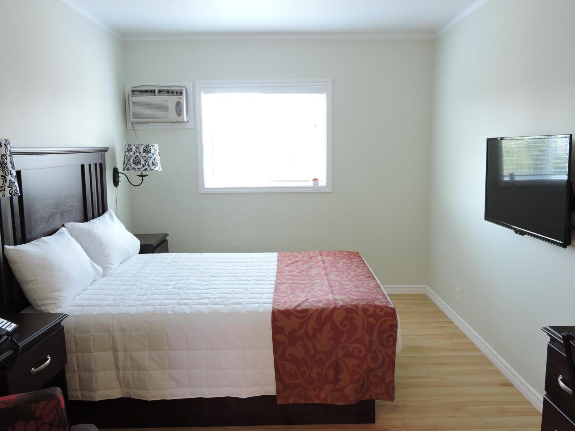 Almo Court Motel Cranbrook Quarto foto